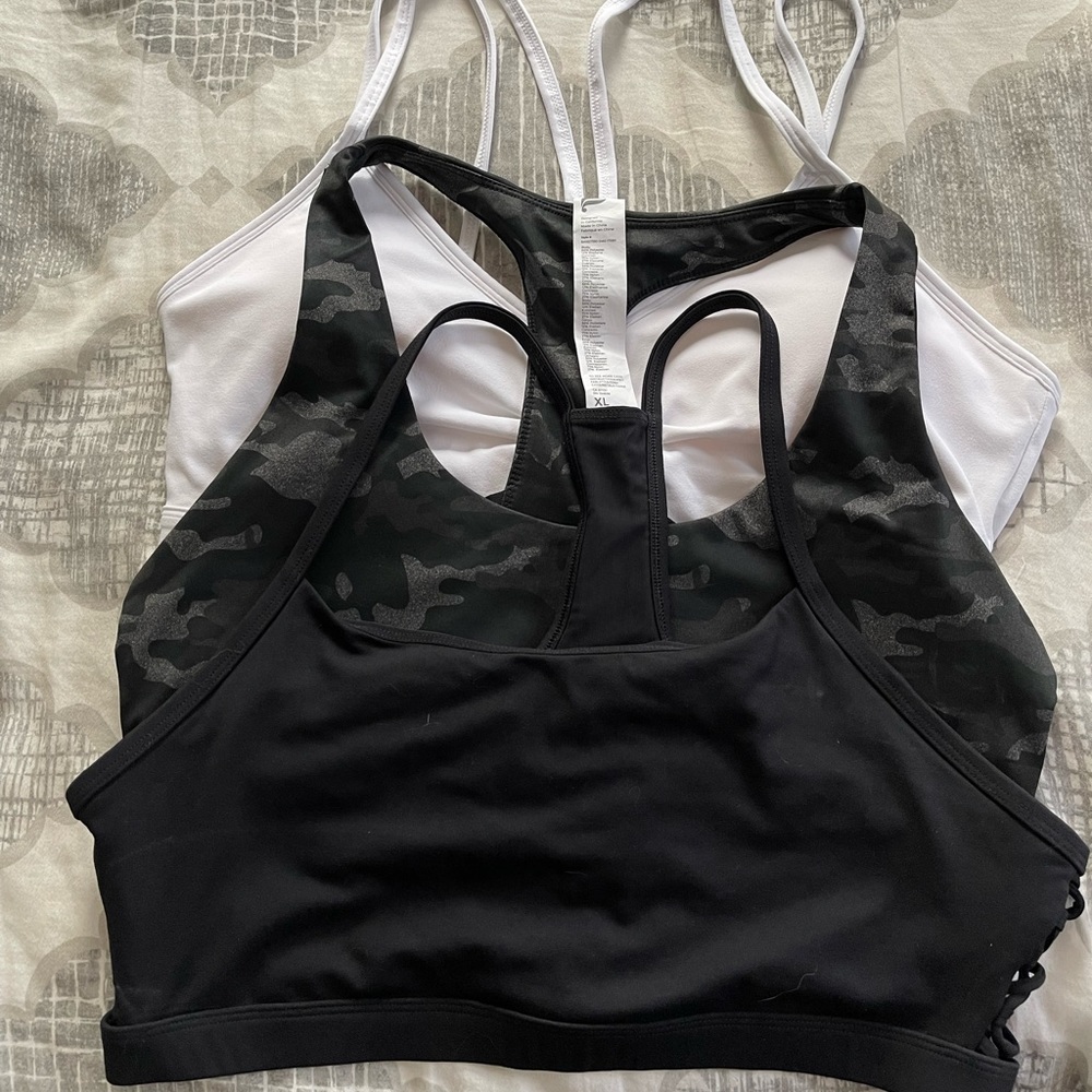 COPY - BUNDLE - 3 sports bras never worn